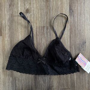 NEW Hanky Panky Black Lace Bralette